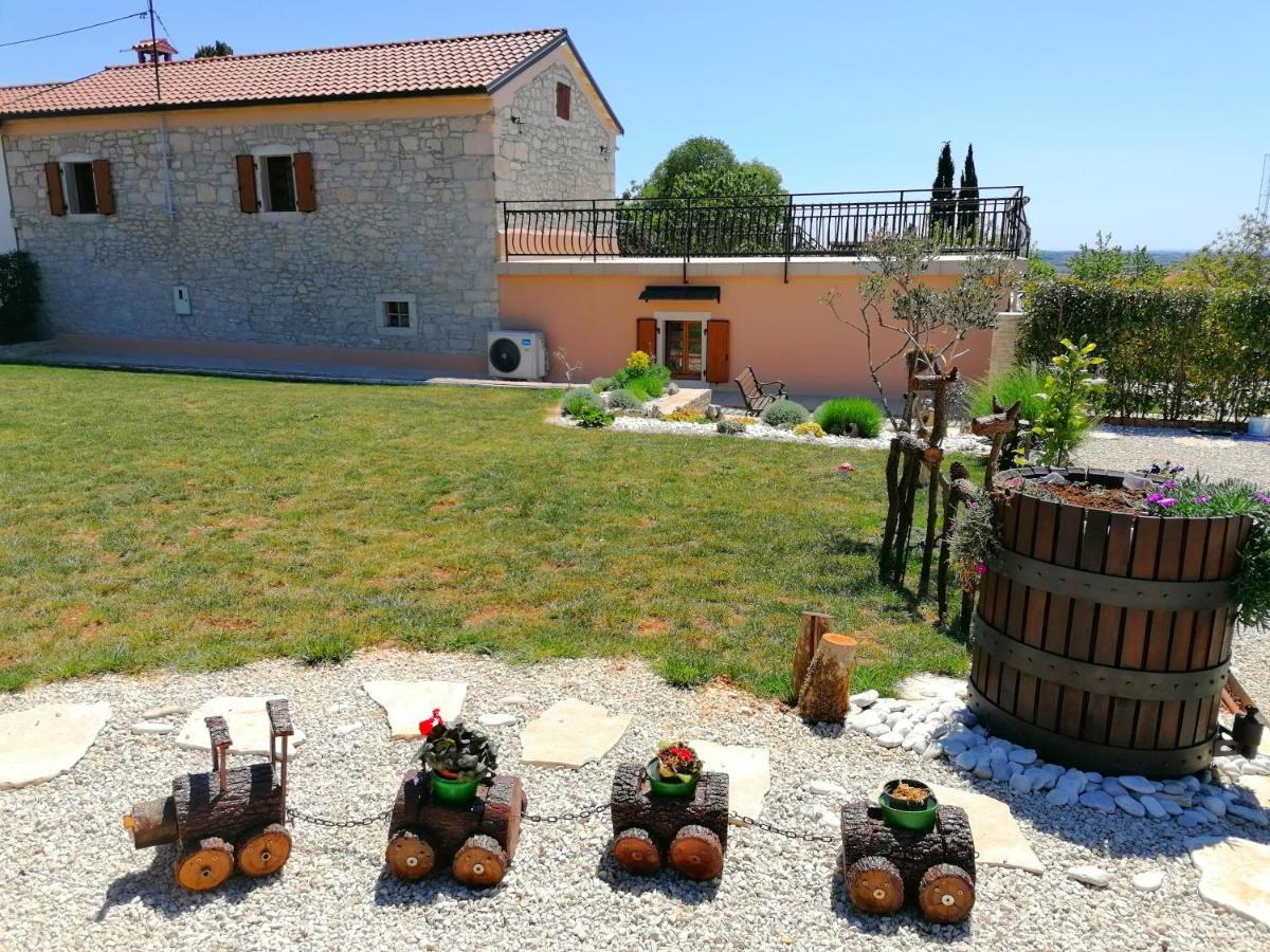 Villa Alma Kaštelir 외부 사진