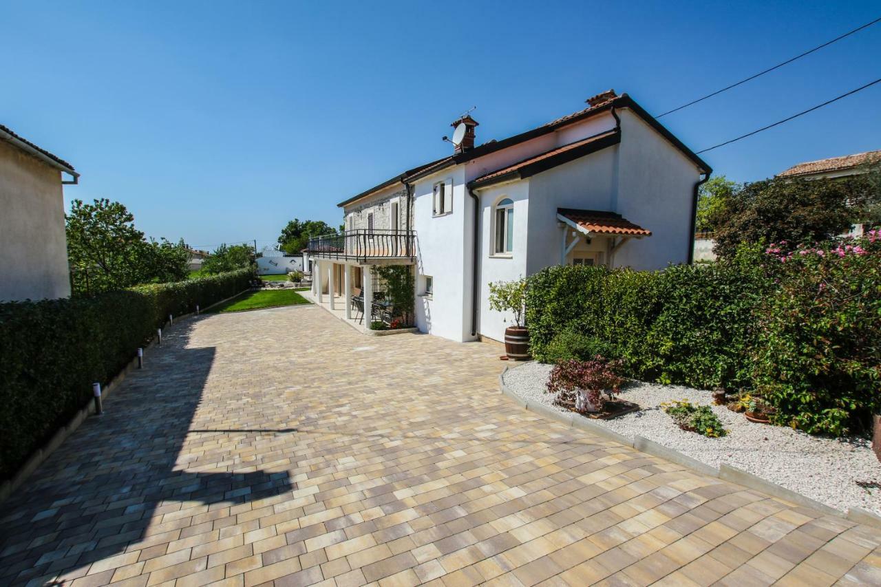 Villa Alma Kaštelir 외부 사진